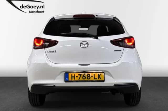 Mazda 2 (2020) thumbnail 5