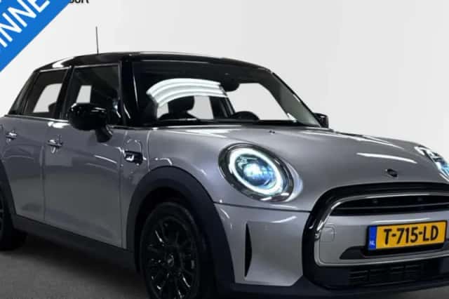 MINI 5-Deurs (2023) thumbnail 1