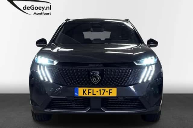 Peugeot 5008 (2025) thumbnail 3