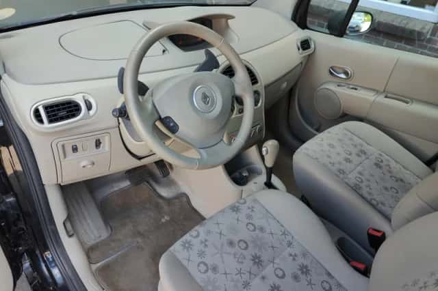 Renault Modus (2007) thumbnail 5