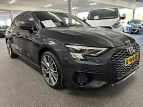 Audi A3 (2021) thumbnail 4