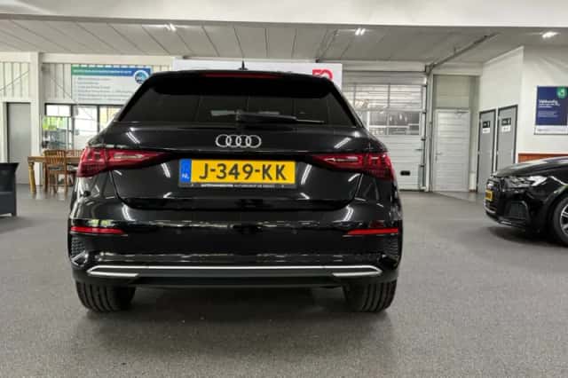 Audi A3 (2020) thumbnail 4