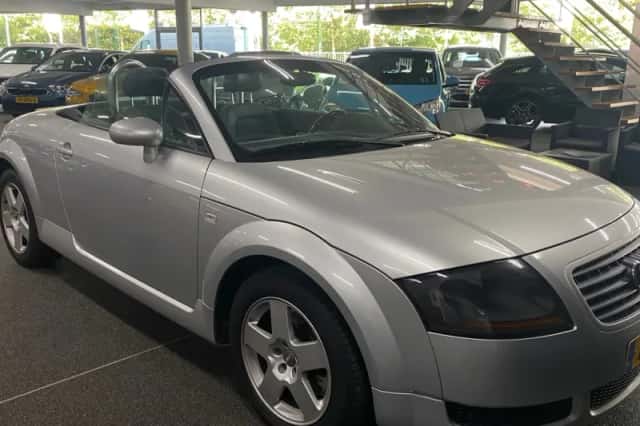 Audi TT (2000) thumbnail 6