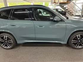 BMW X1 (2022) thumbnail 5