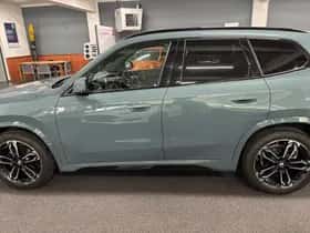 BMW X1 (2022) thumbnail 9
