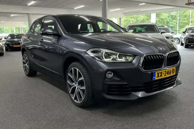 BMW X2 (2019) thumbnail 4