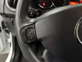 Dacia Sandero (2016) thumbnail 18