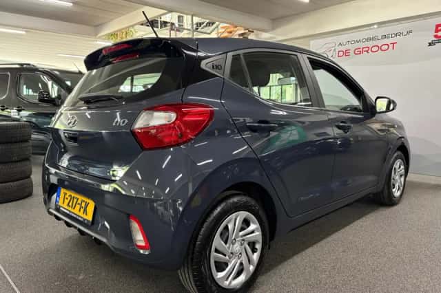 Hyundai i10 (2023) thumbnail 5
