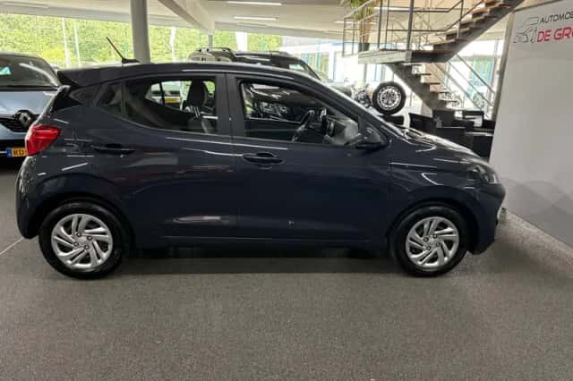 Hyundai i10 (2023) thumbnail 6