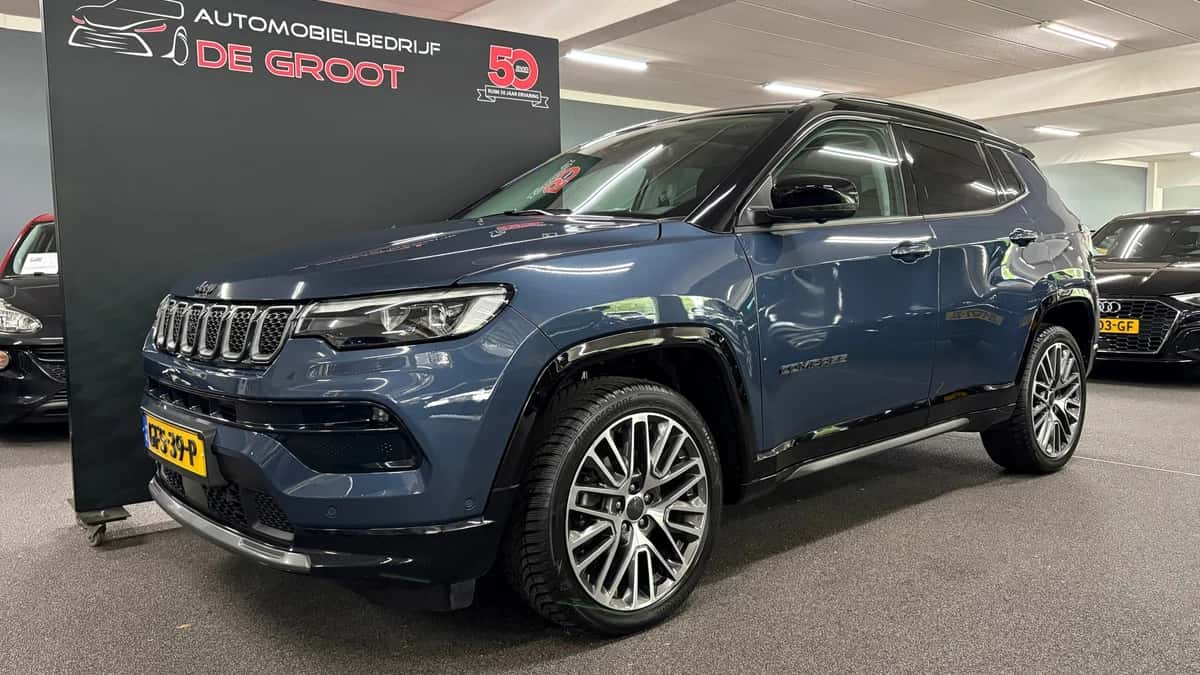 Jeep Compass (2024) — foto 1