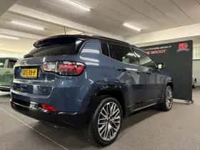 Jeep Compass (2024) thumbnail 4