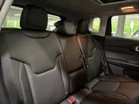 Jeep Compass (2024) thumbnail 42
