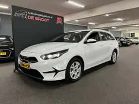 Kia Ceed Sportswagon thumbnail 2