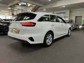 Kia Ceed Sportswagon (2024) thumbnail 7