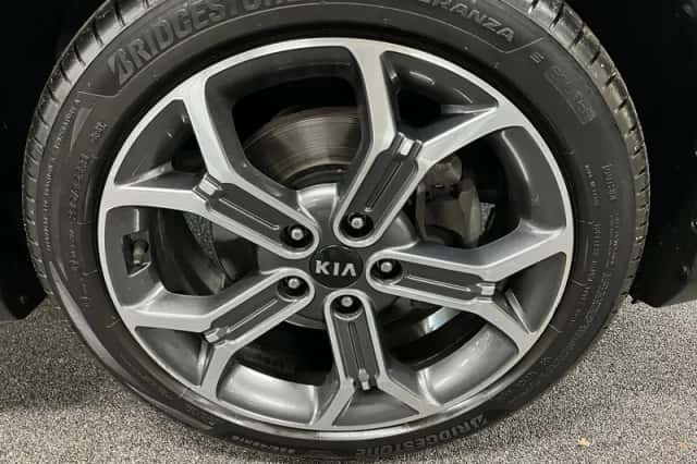 Kia XCeed (2021) thumbnail 4