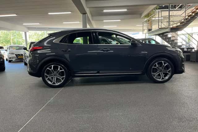 Kia XCeed (2021) thumbnail 5