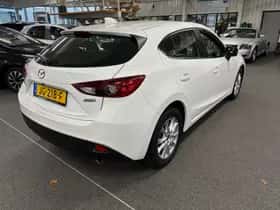 Mazda 3 (2016) thumbnail 6