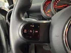 MINI Mini (2023) thumbnail 17