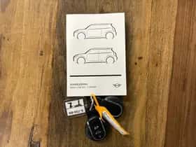 MINI Mini (2023) thumbnail 26