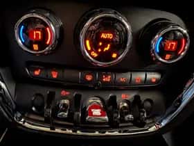 MINI Clubman (2016) thumbnail 26