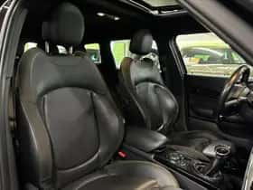 MINI Clubman (2016) thumbnail 32