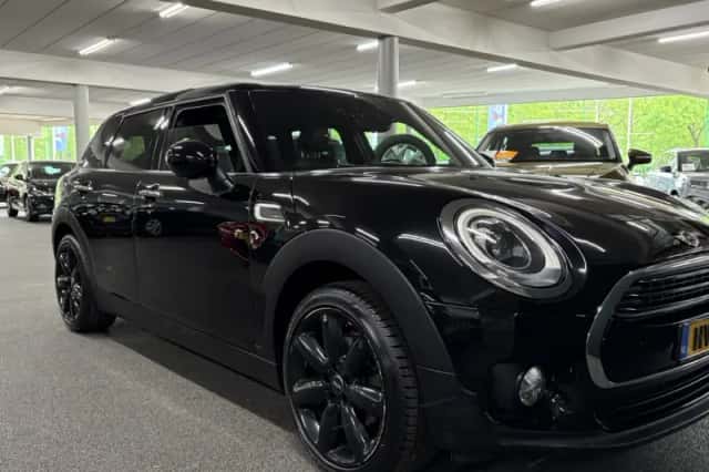 MINI Clubman (2016) thumbnail 6