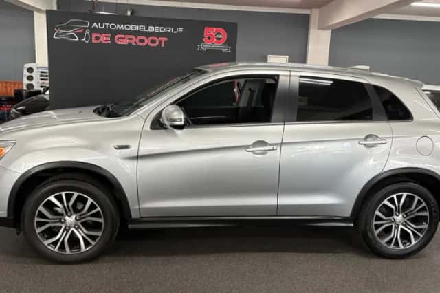 Mitsubishi ASX (2018) thumbnail 3