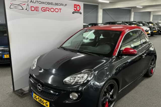 Opel Adam (2016) thumbnail 1