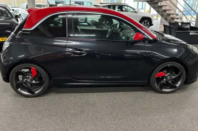 Opel Adam (2016) thumbnail 5