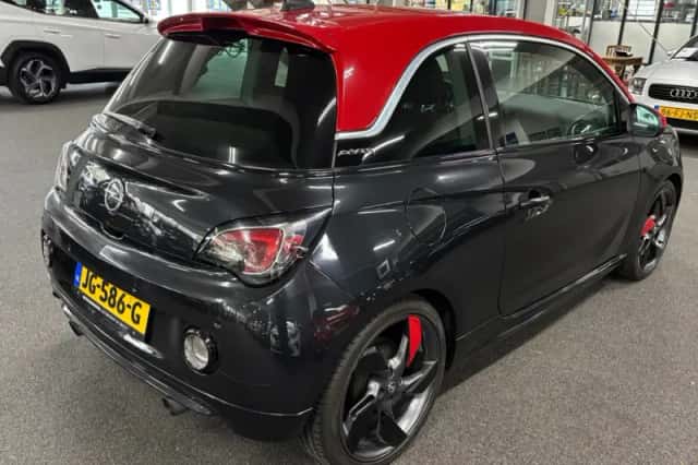 Opel Adam (2016) thumbnail 6