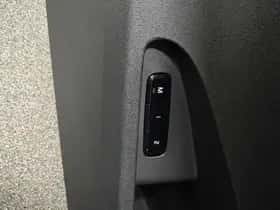 Polestar 2 (2021) thumbnail 13