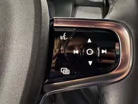 Polestar 2 (2021) thumbnail 19