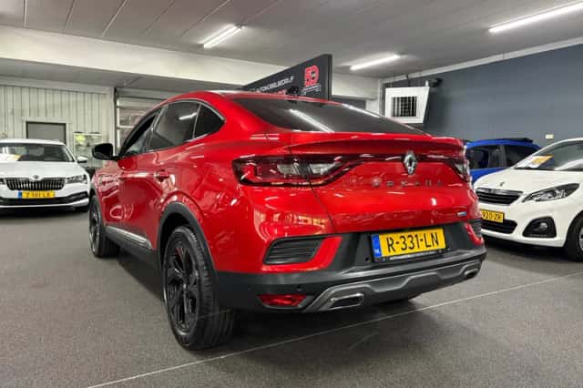 Renault Arkana (2022) thumbnail 2