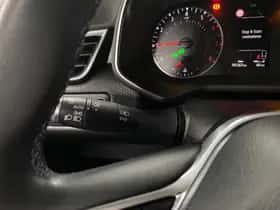 Renault Clio (2019) thumbnail 17
