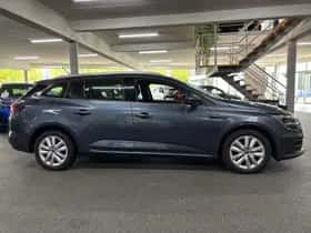 Renault Mégane (2021) thumbnail 5