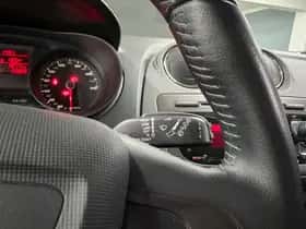 SEAT Ibiza (2013) thumbnail 15
