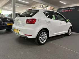 SEAT Ibiza (2013) thumbnail 5