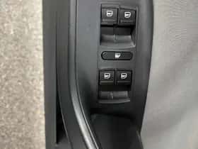 SEAT Ibiza (2013) thumbnail 10