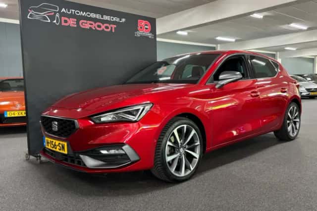 SEAT Leon (2020) thumbnail 2