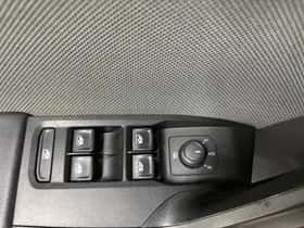 SEAT Leon Sportstourer (2022) thumbnail 10