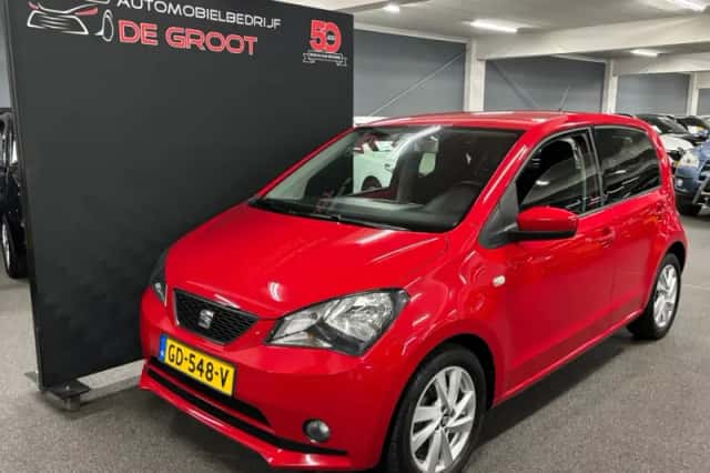 SEAT Mii (2015) thumbnail 1