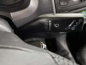 SEAT Mii (2015) thumbnail 20