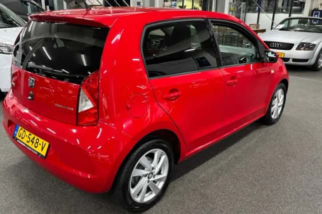 SEAT Mii (2015) thumbnail 6