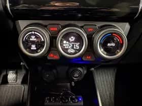 Suzuki Swift (2022) thumbnail 26