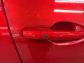 Suzuki Swift (2022) thumbnail 41