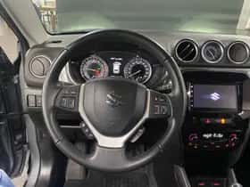 Suzuki Vitara (2022) thumbnail 14