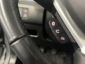Suzuki Vitara (2022) thumbnail 17