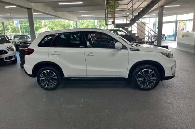 Smart Vitara (2022) thumbnail 1