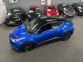 Toyota C-HR (2018) thumbnail 35