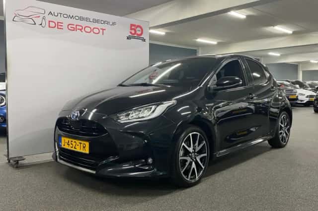 Toyota Yaris (2020) thumbnail 1